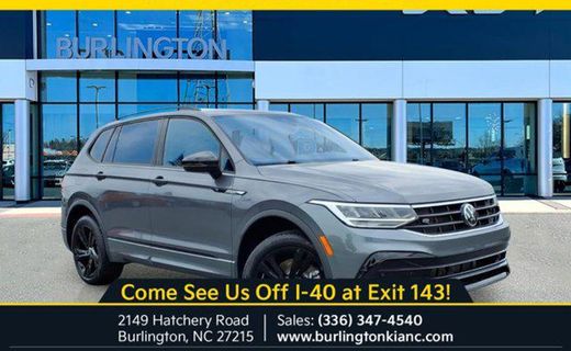 2024 Volkswagen Tiguan SE Black