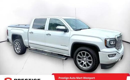 2017 GMC Sierra Denali