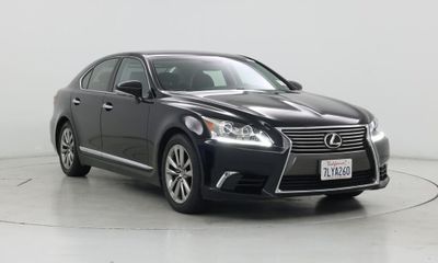2015 Lexus LS 460
