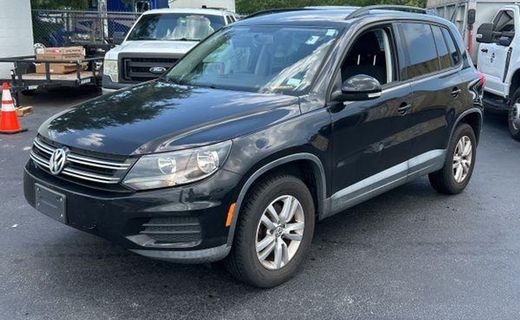2015 Volkswagen Tiguan S