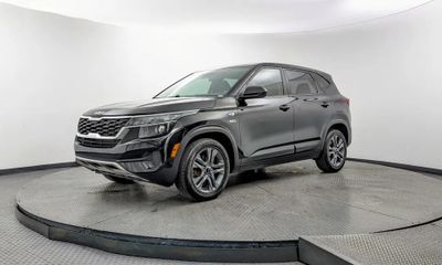 2022 Kia Seltos LX