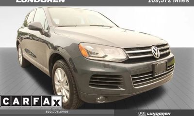 2013 Volkswagen Touareg V6 FSI TDI