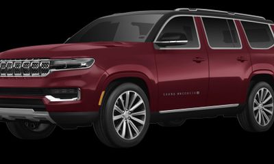 2025 Jeep Grand Wagoneer Base