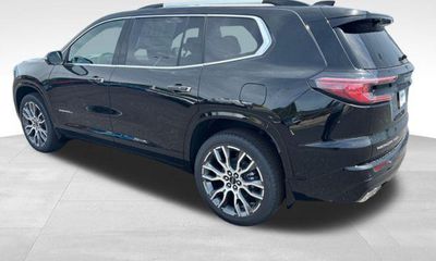 2026 GMC Acadia Denali Ultimate