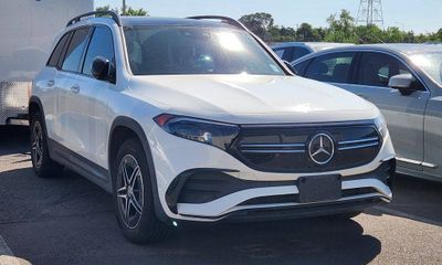 2023 Mercedes-Benz EQB-Class EQB300 4MATIC