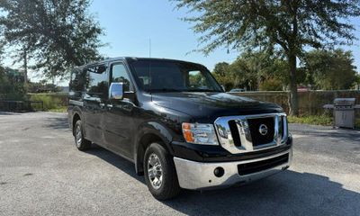 2012 Nissan NV 3500 S
