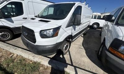 2019 Ford Transit 250 LOW Roof