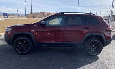 2019 Jeep Cherokee Trailhawk