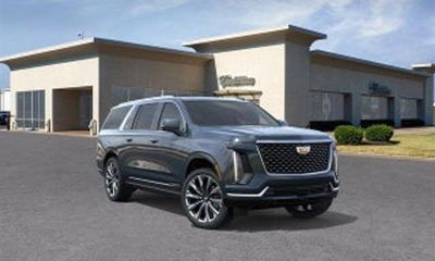 2025 Cadillac Escalade Sport Touring PKG