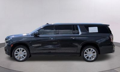 2023 Chevrolet Suburban High Country