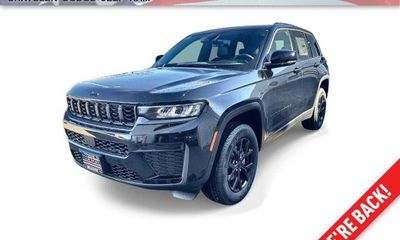 2026 Jeep Grand Cherokee Base Laredo