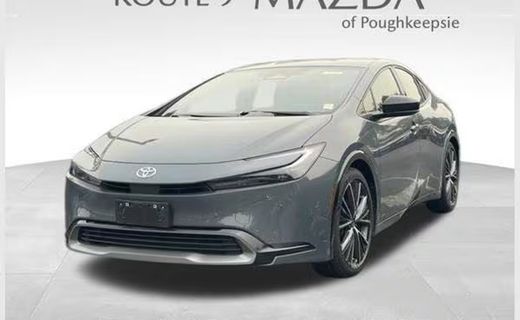 2023 Toyota Prius XLE