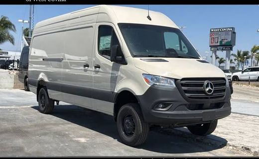 2026 Mercedes-Benz Sprinter 907