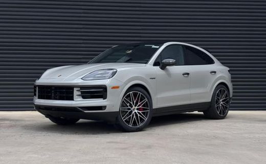 2026 Porsche Cayenne S
