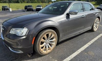 2019 Chrysler 300