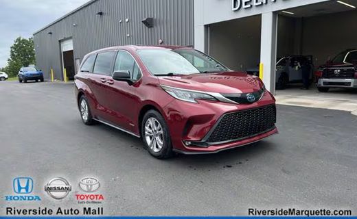 2021 Toyota Sienna XSE