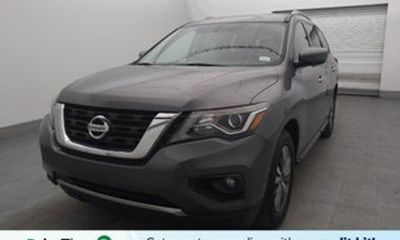 2020 Nissan Pathfinder SV