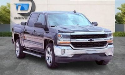 2020 Chevrolet Silverado RST