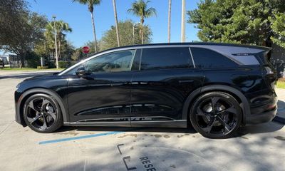 2026 Lucid Gravity Grand Touring