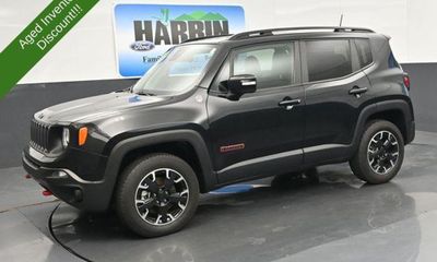 2023 Jeep Renegade Trailhawk