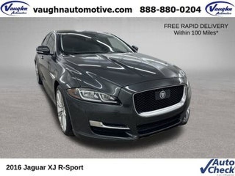 Representative 2016 Jaguar XJ photo
