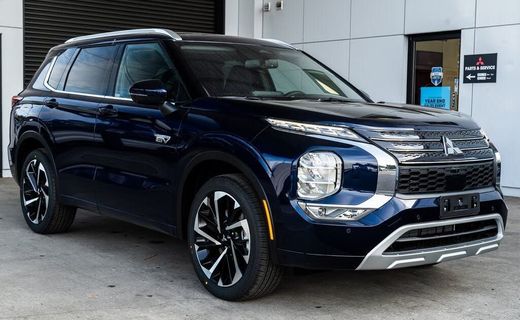 2025 Mitsubishi Outlander