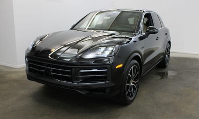 2026 Porsche Cayenne S E Hybrid