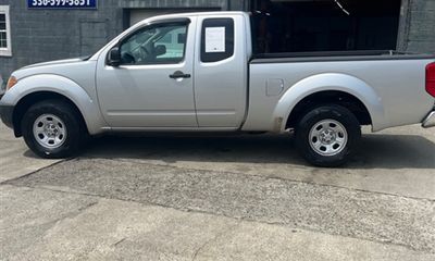 2005 Nissan Frontier XE