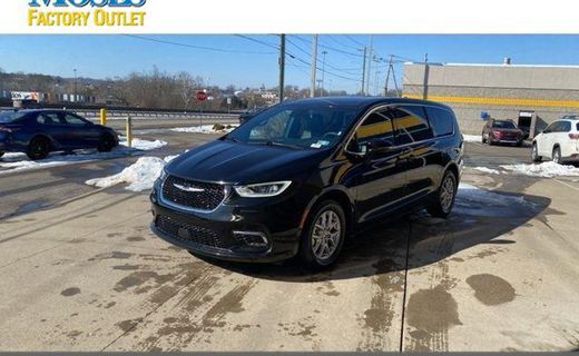 2025 Chrysler Pacifica Select