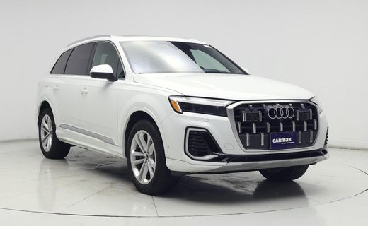2025 Audi Q7 Quattro Premium Plus