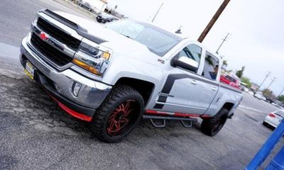 2018 Chevrolet Silverado LT