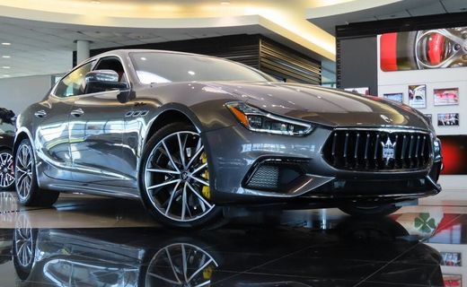 2023 Maserati Ghibli Modena Q4