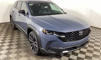 2026 Mazda CX-50 Premium
