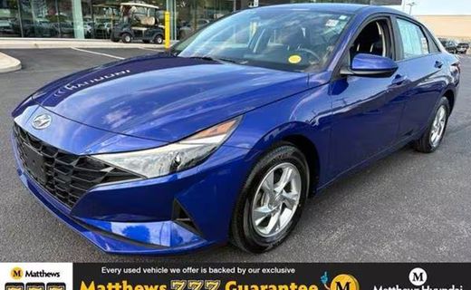 2023 Hyundai Elantra SE