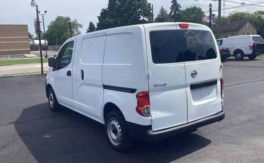 2018 Nissan NV200 2 5S
