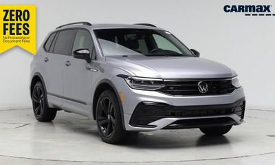 2023 Volkswagen Tiguan SE R Line