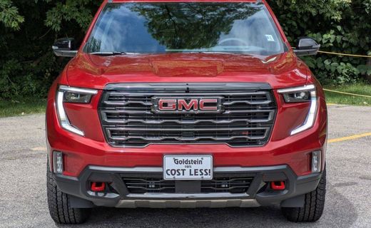 2026 GMC Acadia AT4