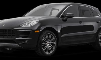 2017 Porsche Macan S