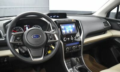 2019 Subaru Ascent Premium 8 ES