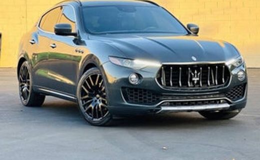 2017 Maserati Levante Sport