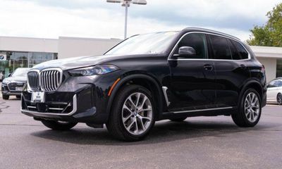 2025 BMW X5 XDRIVE40I