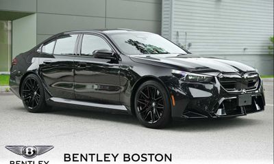 2025 BMW M5 Base