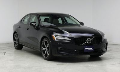 2025 Volvo S60 Plus Dark