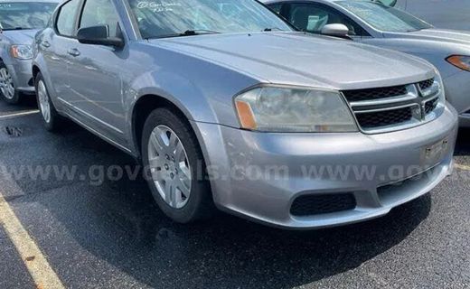2013 Dodge Avenger SE