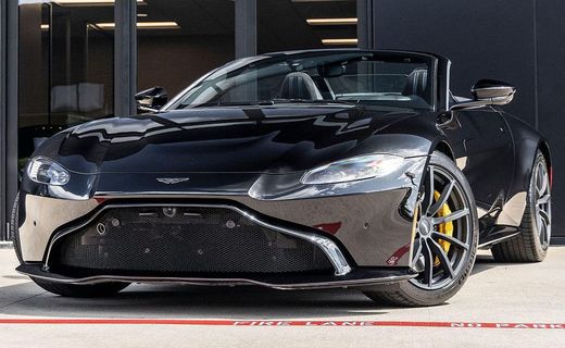 2022 Aston Martin Vantage Roadster