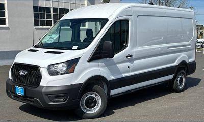 2026 Ford Transit Medium Roof