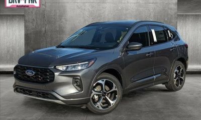 2023 Ford Escape ST Line Select
