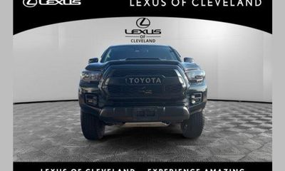 2018 Toyota Tacoma SR SR5 TRD