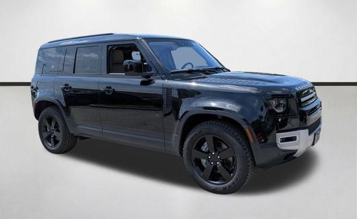 2022 Land Rover Defender 110 SE