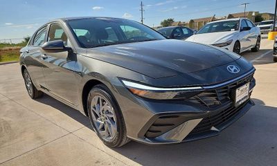 2026 Hyundai Elantra Blue